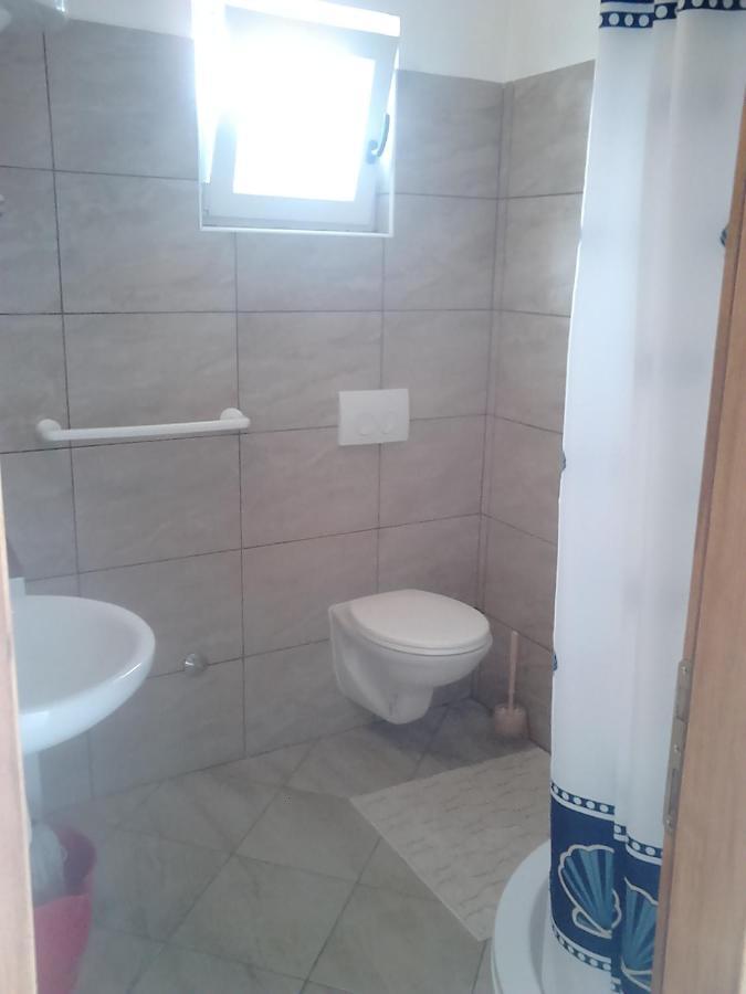 Apartment Nin 13158B Bagian luar foto