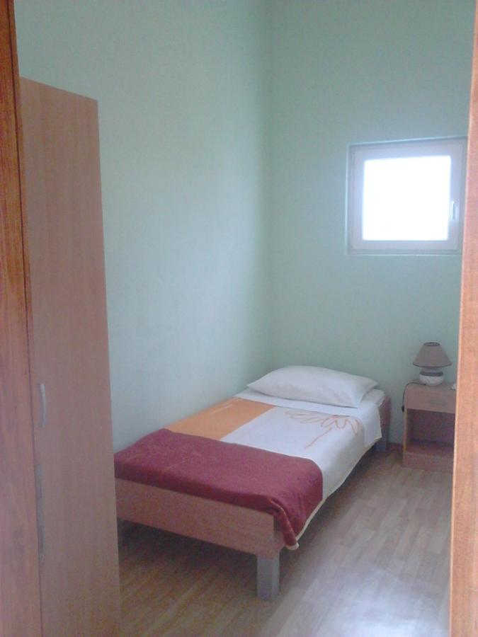Apartment Nin 13158B Bagian luar foto