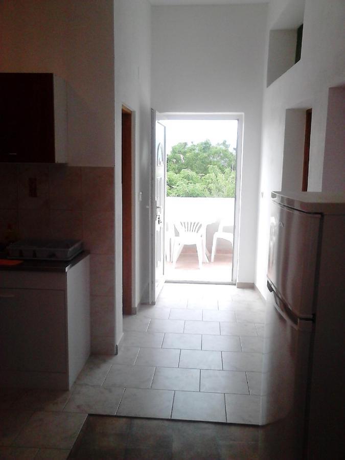 Apartment Nin 13158B Bagian luar foto